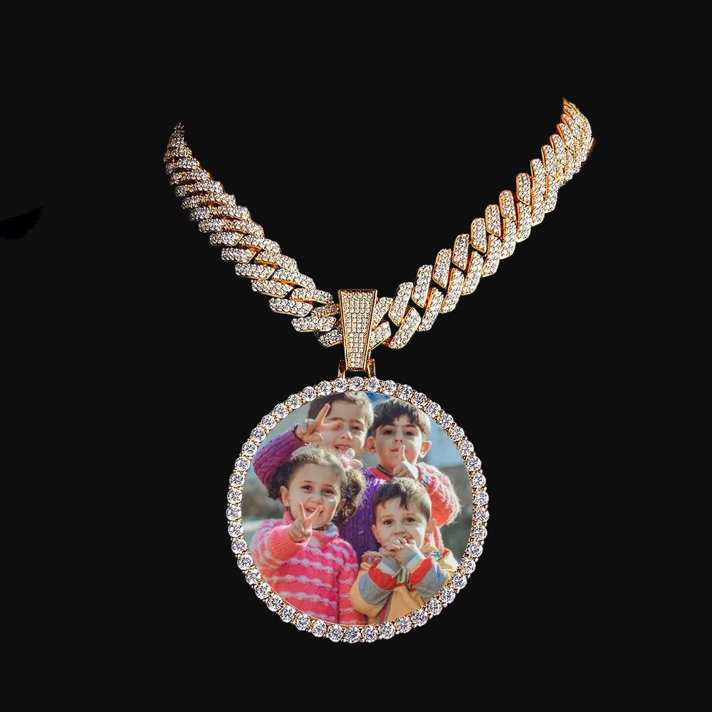 35mm 45mm 68mm custom Circle Photo Pendant Chain