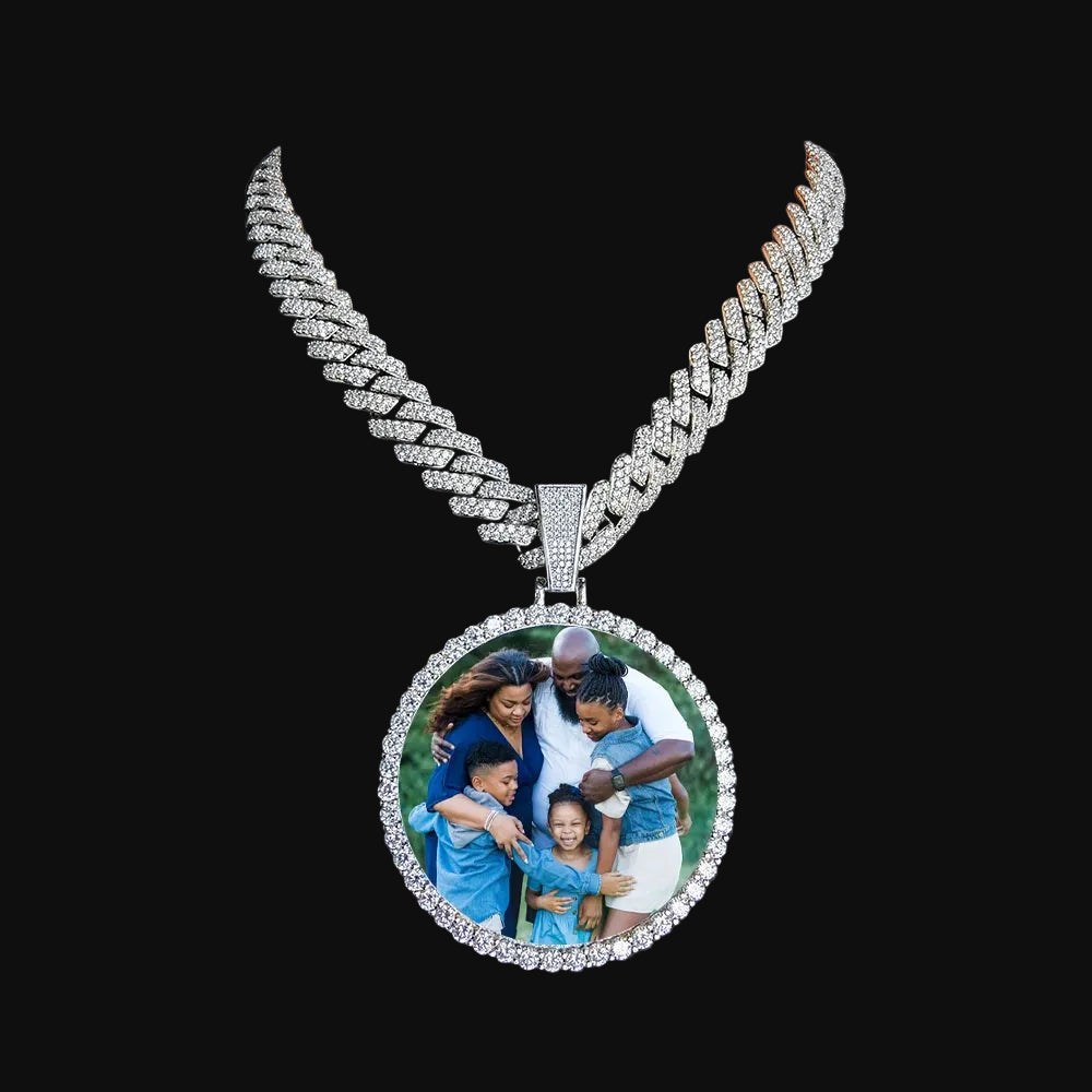 35mm 45mm 68mm custom Circle Photo Pendant Chain