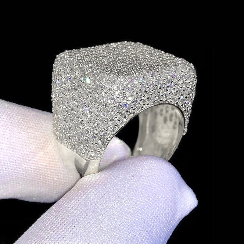 Geometric Square Shaped flooded ring
